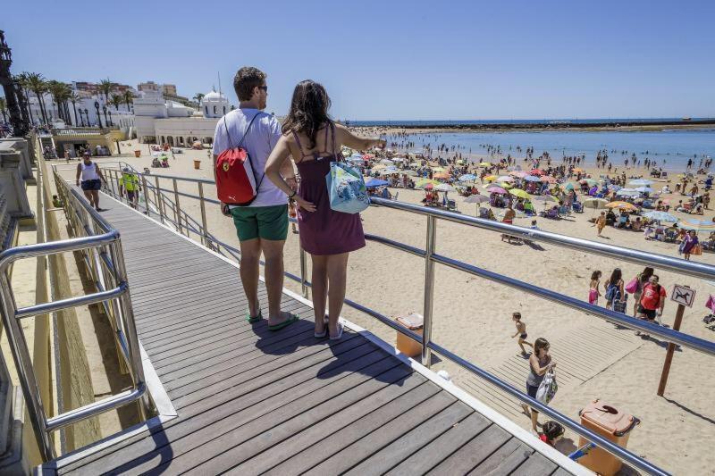 Apartamento El Tanguillo Little Apartments Cadiz Luaran gambar